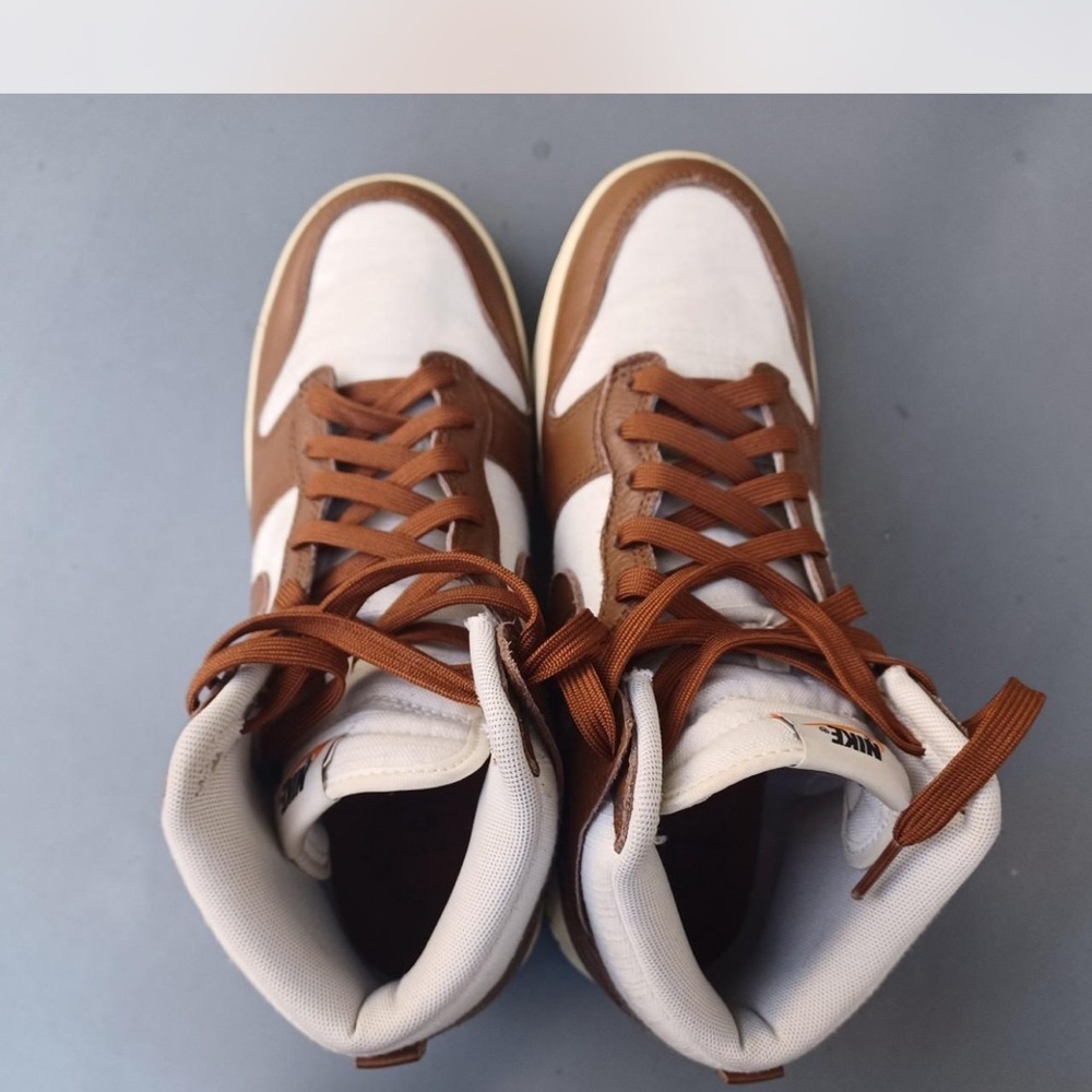 Nike Men's High-Top Sneakers in White and Brown - Picture 3 of 5